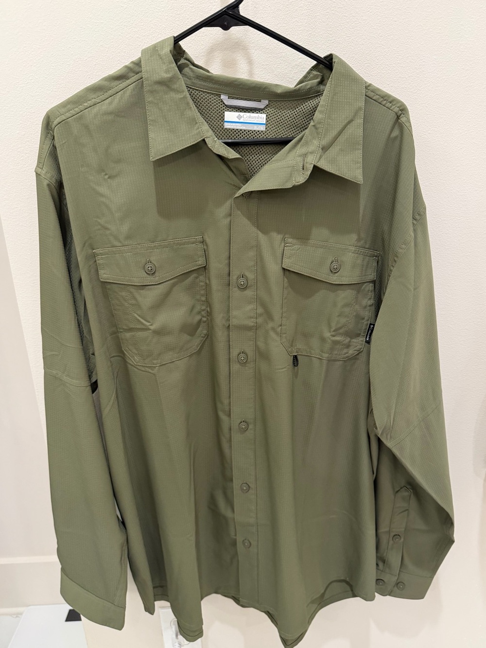Columbia Olive Green Long Sleeve Outdoor Shirt NWOT